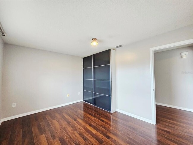 Building Photo - 11867 Verrazano Dr