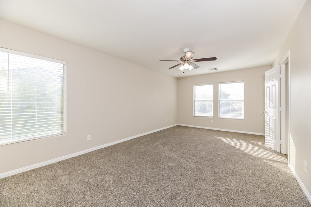 Building Photo - 10293 Burning Bush St