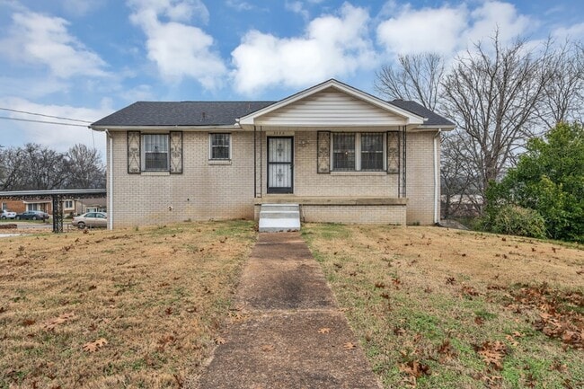 Building Photo - 3336 Panorama Dr