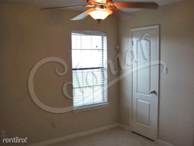 Building Photo - 3 br, 2 bath House - 4506 Frontier Tr colo...