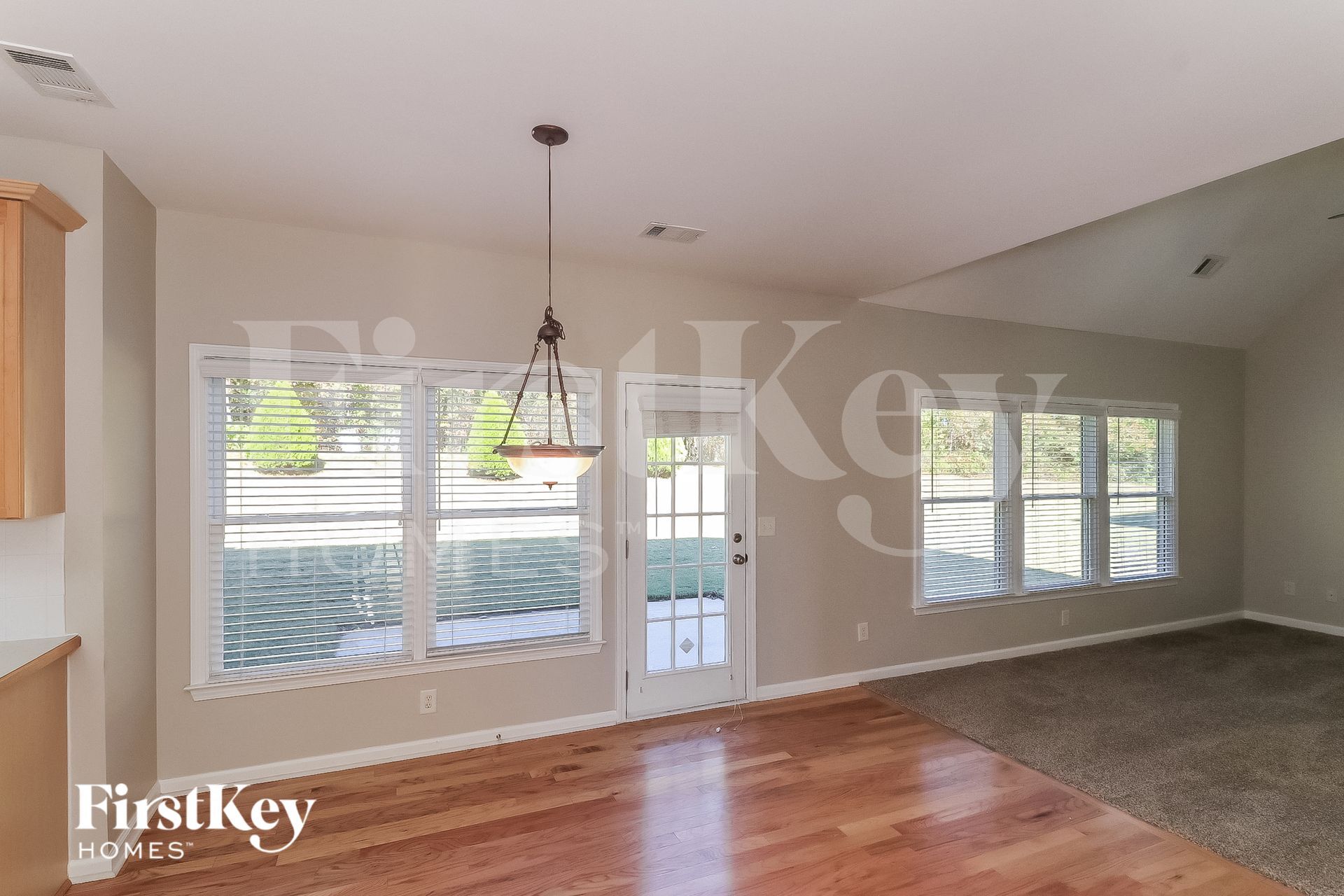 Building Photo - 2102 Shin Ct NE