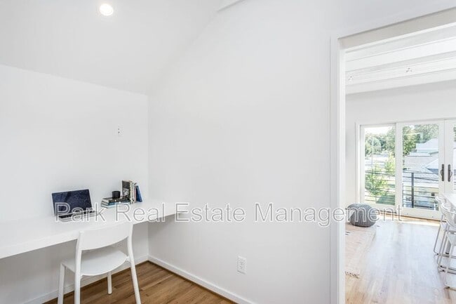 Building Photo - 123 Idlewild Ave