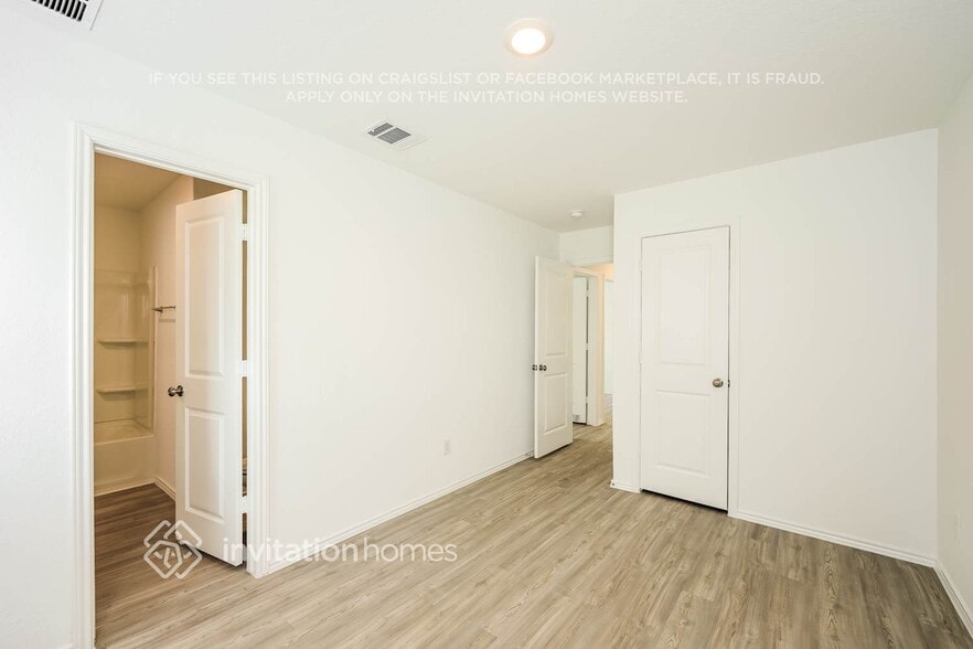 Building Photo - 14619 Southton Basin