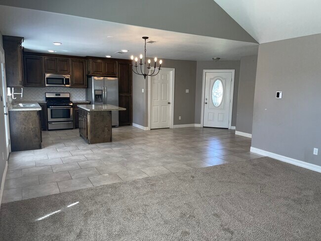 Building Photo - 6122 Stoney Brook Dr