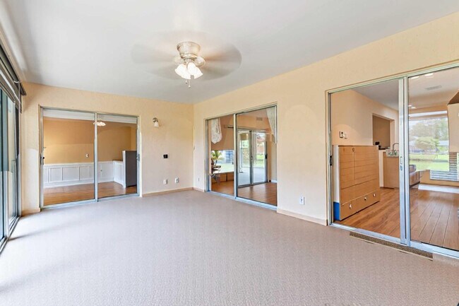 Building Photo - 160 Ramblewood Cir