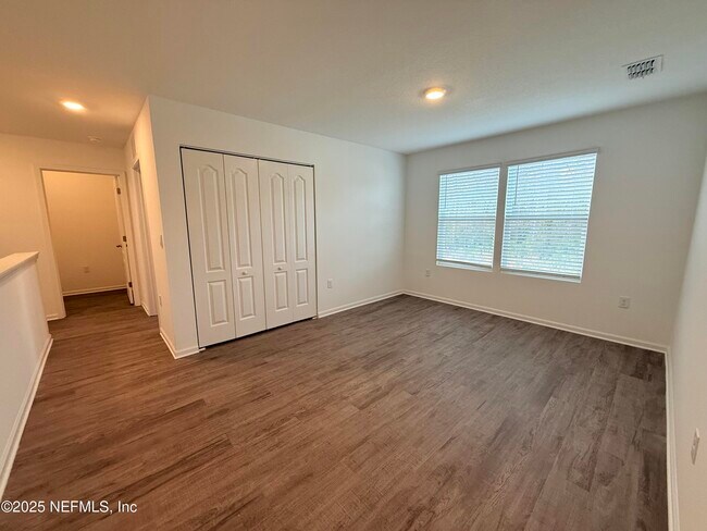 Building Photo - 2308 Shady Breeze Ln