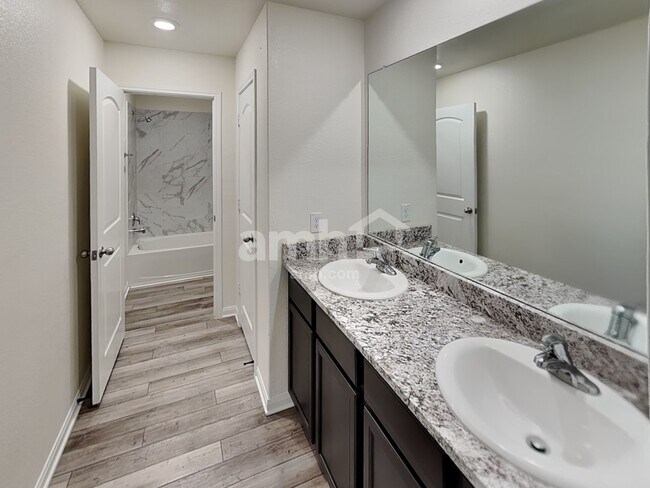 Building Photo - 1126 Treeta Trail
