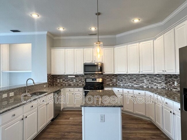 Building Photo - 18111 Sugar Brooke Dr