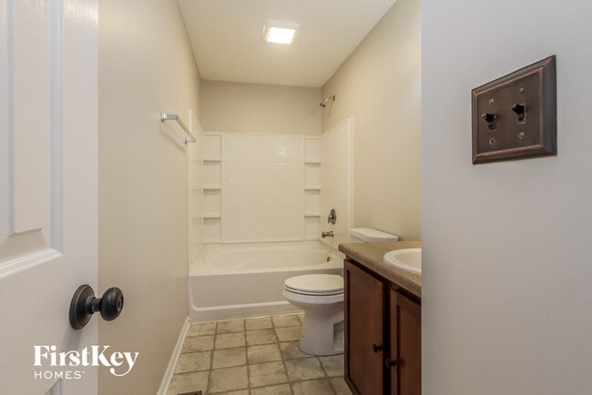 Building Photo - 11399 Pegasus Dr