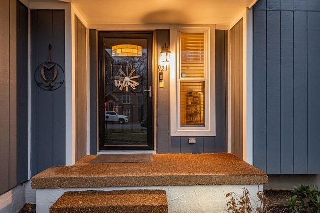 Building Photo - 921 Fitzpatrick Rd