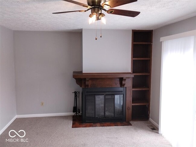 Building Photo - 7434 Melanie Ln