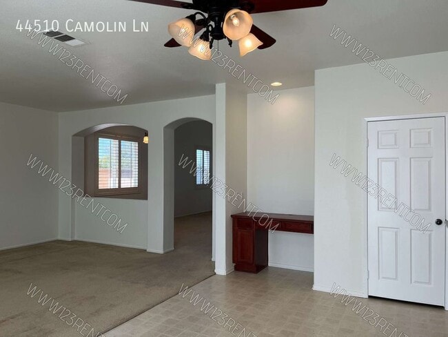 Building Photo - 44510 Camolin Ln