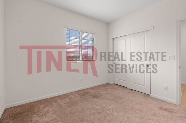 Building Photo - 8288 Schellhous Dr