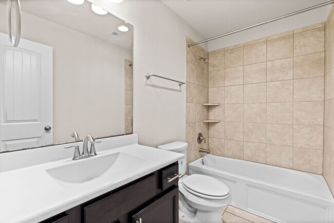 Building Photo - 15619 Windsor Bluff Dr