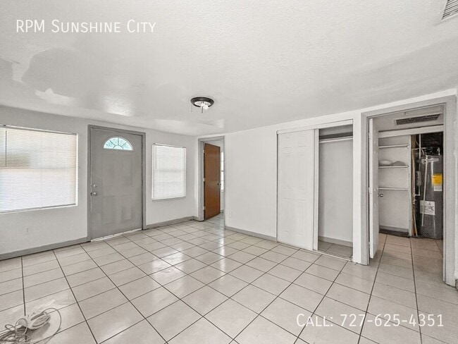 Building Photo - 3105 N 75th St