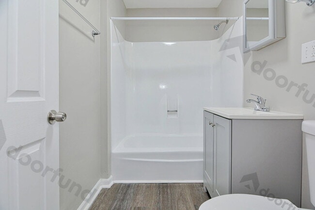 Building Photo - 200 Columbus St