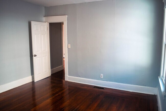 Building Photo - 1551 Ella T Grasso Blvd