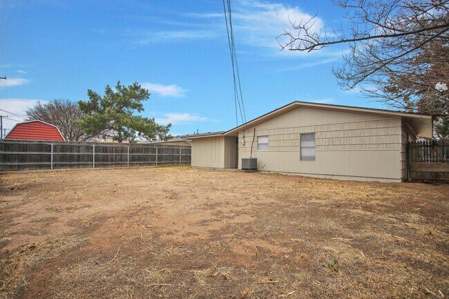 Building Photo - 1307 61st St
