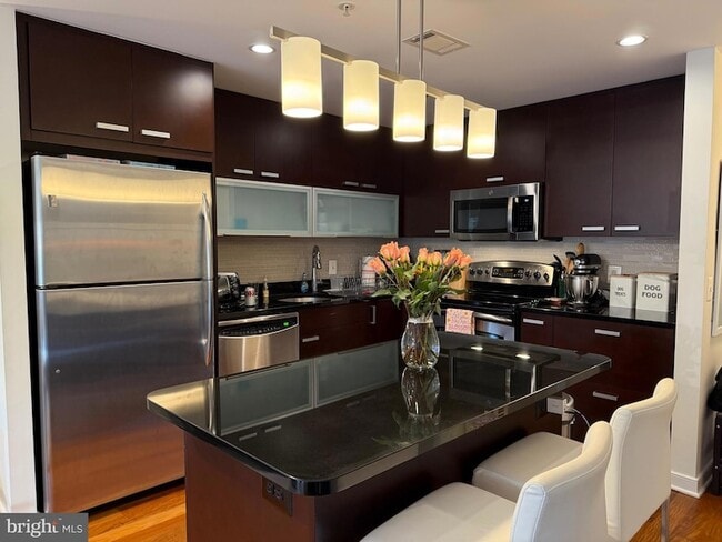 Building Photo - 1010 Massachusetts Ave NW