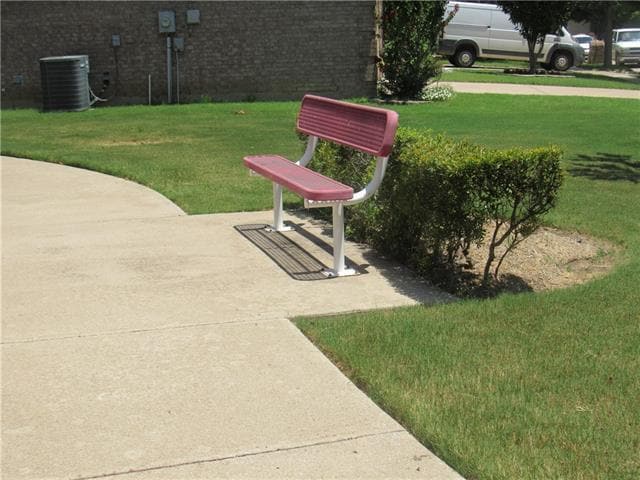 Building Photo - 4411 Shady Elm Dr