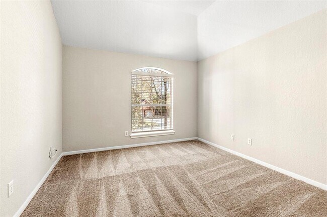 Building Photo - 91 S Downy Willow Cir
