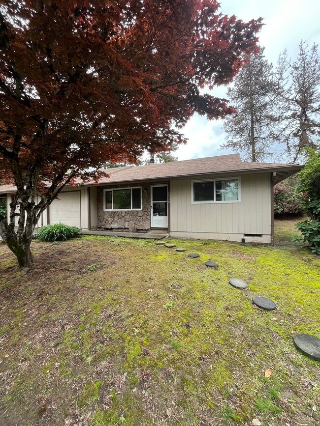 Building Photo - 18950 NW Shadow Ln