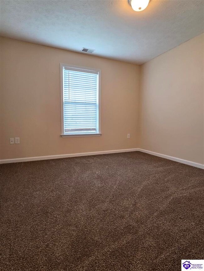 Building Photo - 104 Dante Ct