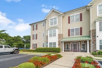 Building Photo - 41 Azalea Dr