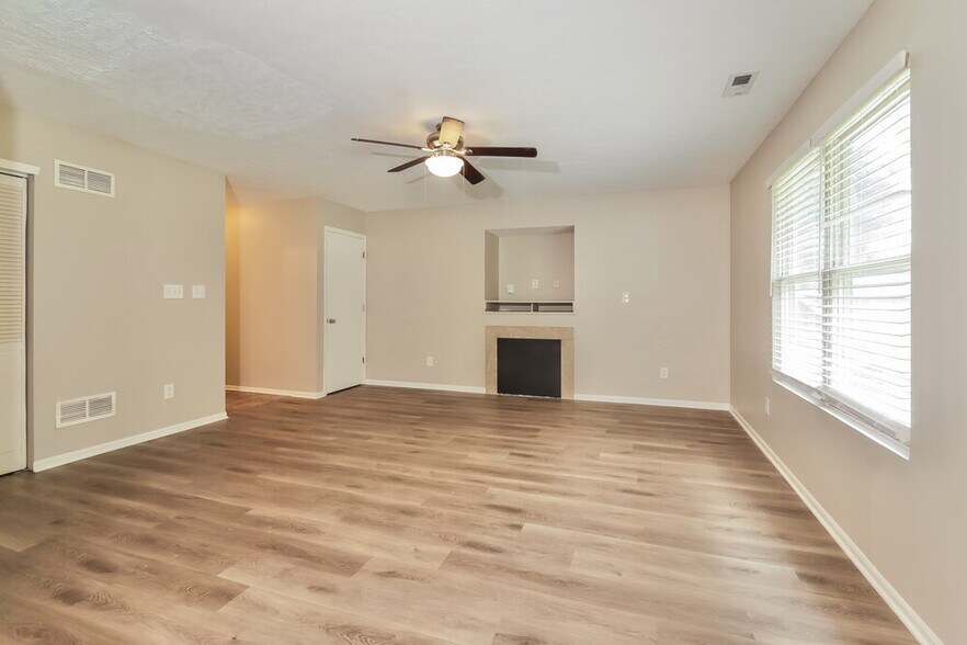 Building Photo - 6714 Hunters Creek Blvd