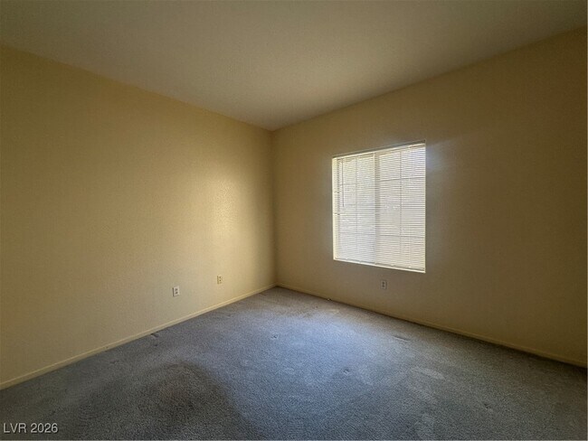 Building Photo - 2011 Sue Ct