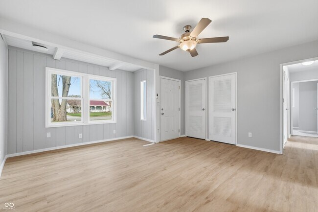 Building Photo - 2818 Apache Dr