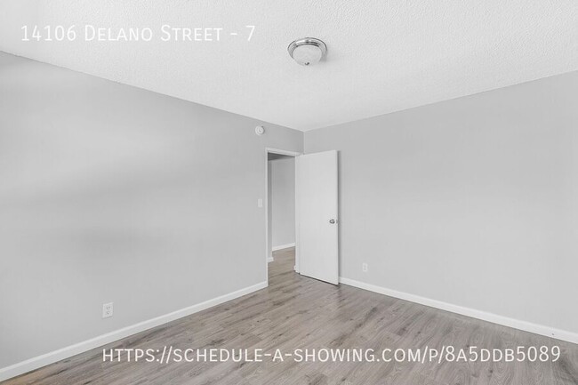 Building Photo - Newly remodeled 1 Bed + 1 Bath - *SECTION ...