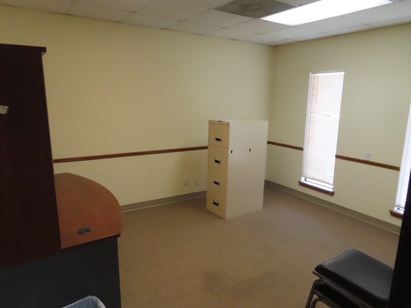 Building Photo - 4343 Ridgecrest Cir