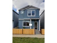 Building Photo - ** $500 off first months rent!! **  3 Bed ...
