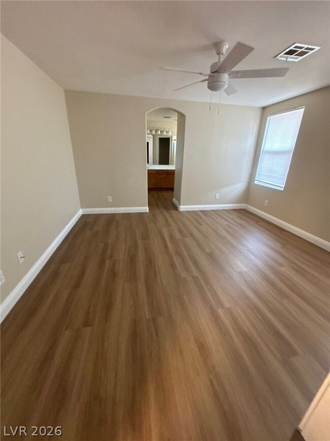 Building Photo - 10992 Scotch Rose St