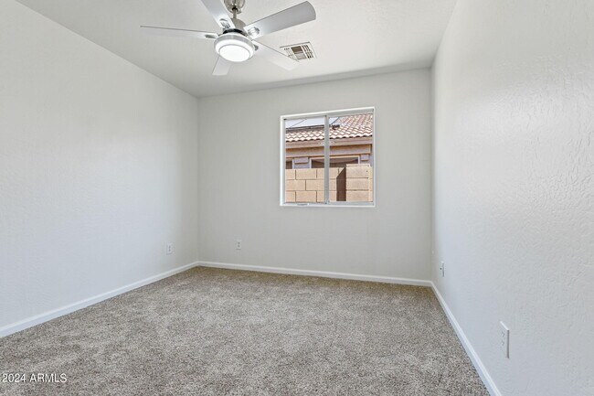 Building Photo - 17482 W Caribbean Ln
