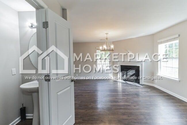 Building Photo - 67 Cavalry Ct