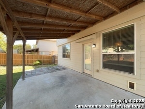 Building Photo - 2149 Hazelwood Dr