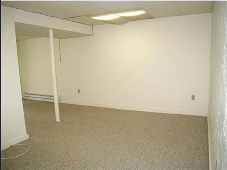 Building Photo - 37 Pinecrest Vlg