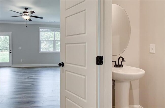 Building Photo - 4645 Cypress Landing Wy