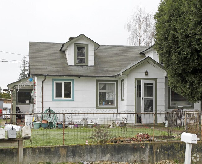 Building Photo - 8906 Wadsworth St SW