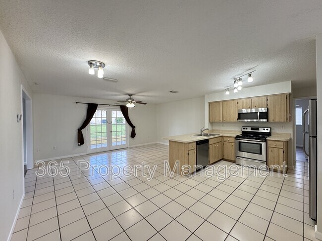 Building Photo - 4441 Tiffin Ave