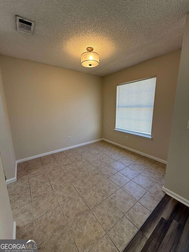 Building Photo - 16 Sapelo Dr