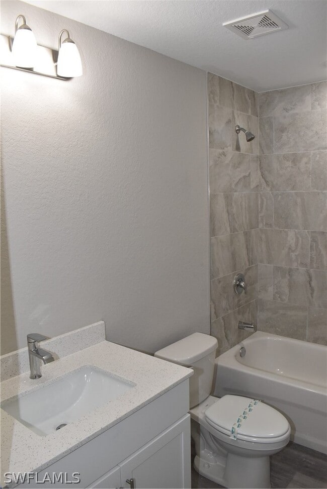 Building Photo - 20217 Renwick Ave