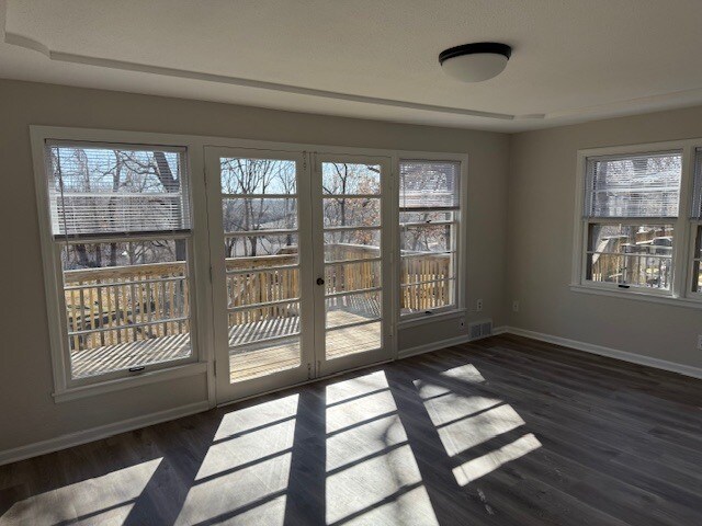 Main Level - 1419 W College Ter