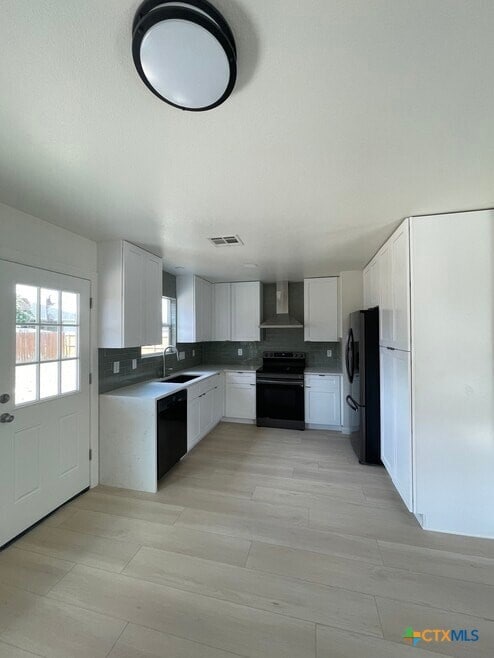 Building Photo - 1016 Starlight Dr