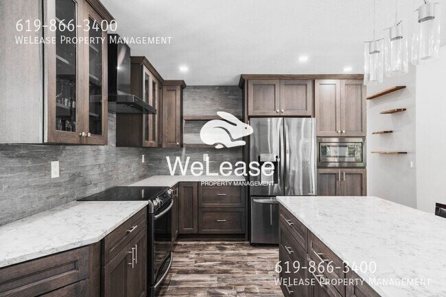 Building Photo - 15147 Avenida Rorras