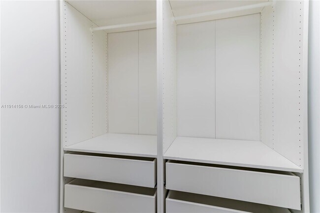 Building Photo - 1300 S Miami Ave