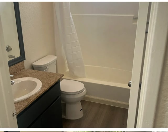 Building Photo - 455 Cherry Ln