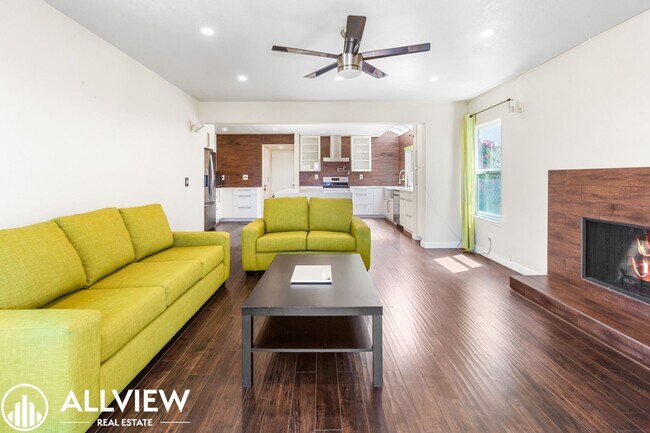 Building Photo - Beautifully Upgraded Home in Prime Mission Viejo Location